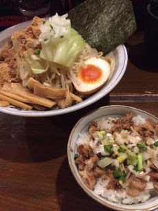 ラーメンと豚丼セット 